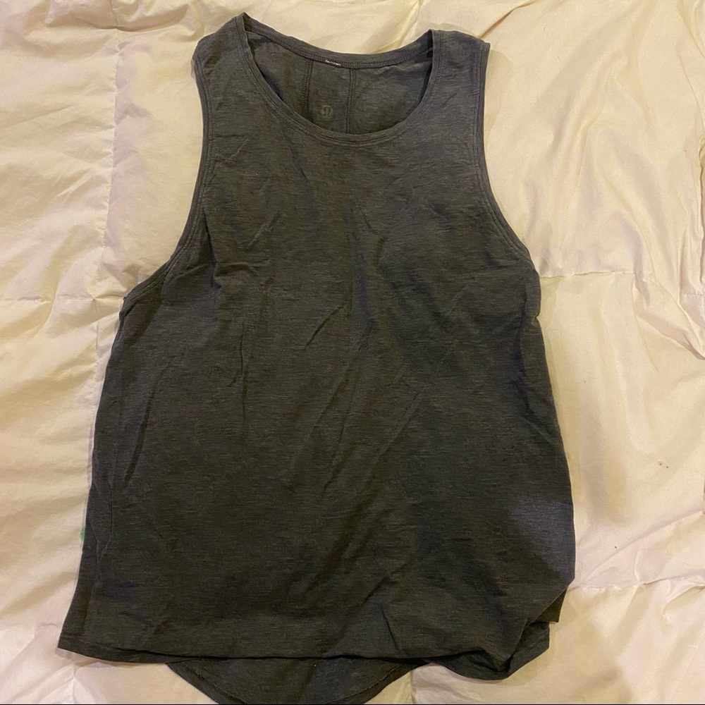Lululemon tank top